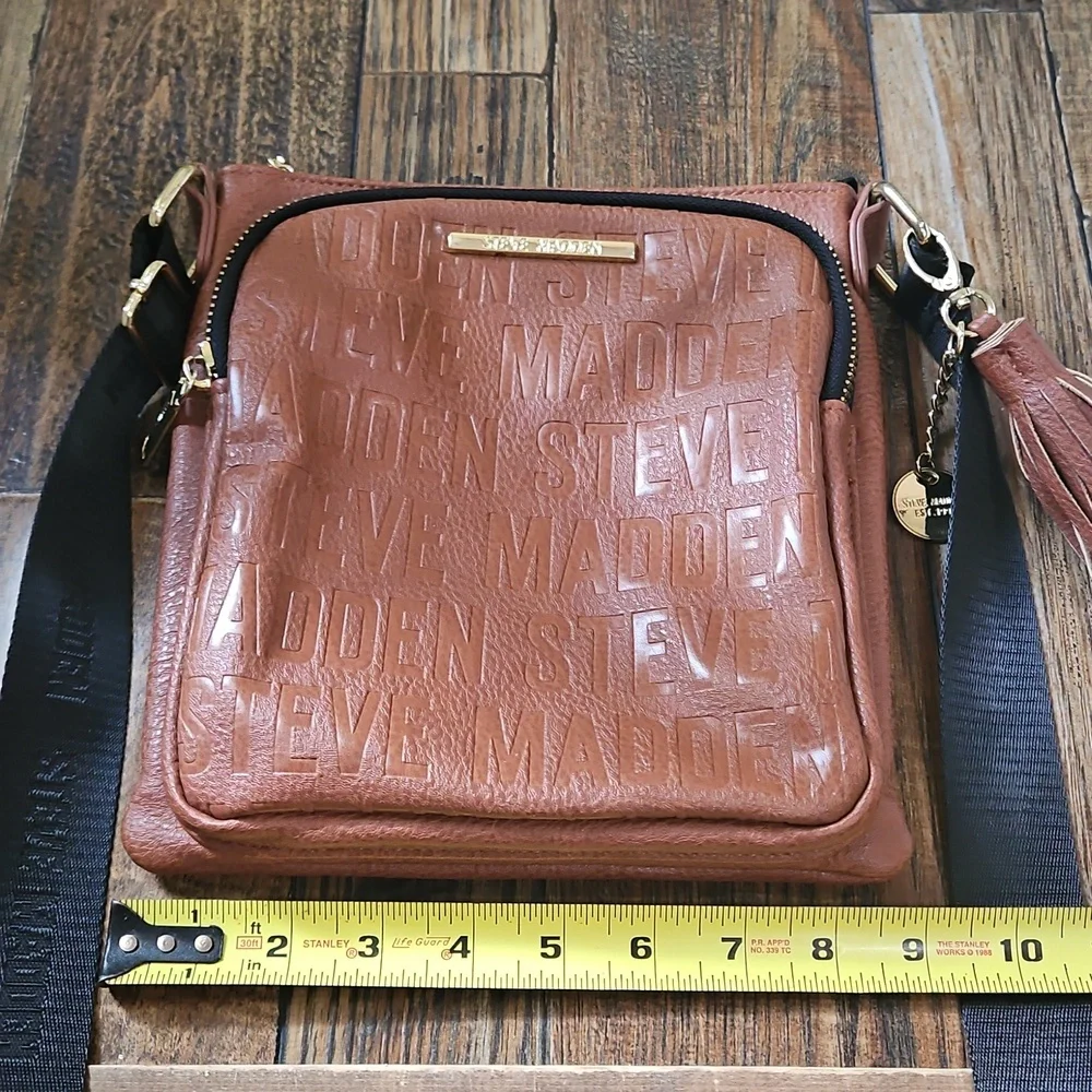 Steve Madden Women's Brown And Black Vegan Leather Crossbody Bag W/ Gold Accents